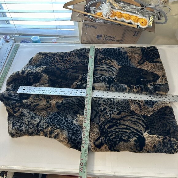 Faux Fur Animal Print Vest Womens Vtg XL Joseph Ribkoff Mob Wife Reversible - Picture 7 of 8